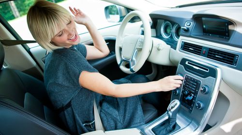 Плохо ловит радио магнитола в машине: причины и решение проблемы