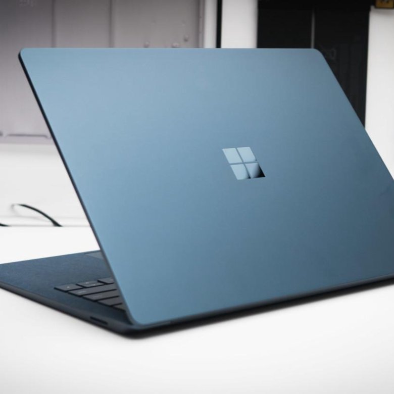 Видное ноутбуки. Ноутбук Microsoft surface Laptop go i5 8gb 256gb Ice Blue. Microsoft surface Laptop 3 13.5 Cobalt Blue. Ультрабук к2. Ultrabook фотоальбом.