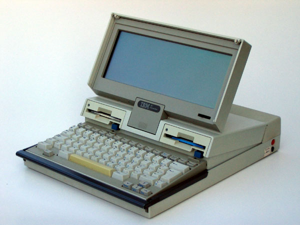 3. IBM Convertible вышедший в 1986 году. Это первый ноутбук со «спящим режимом». 