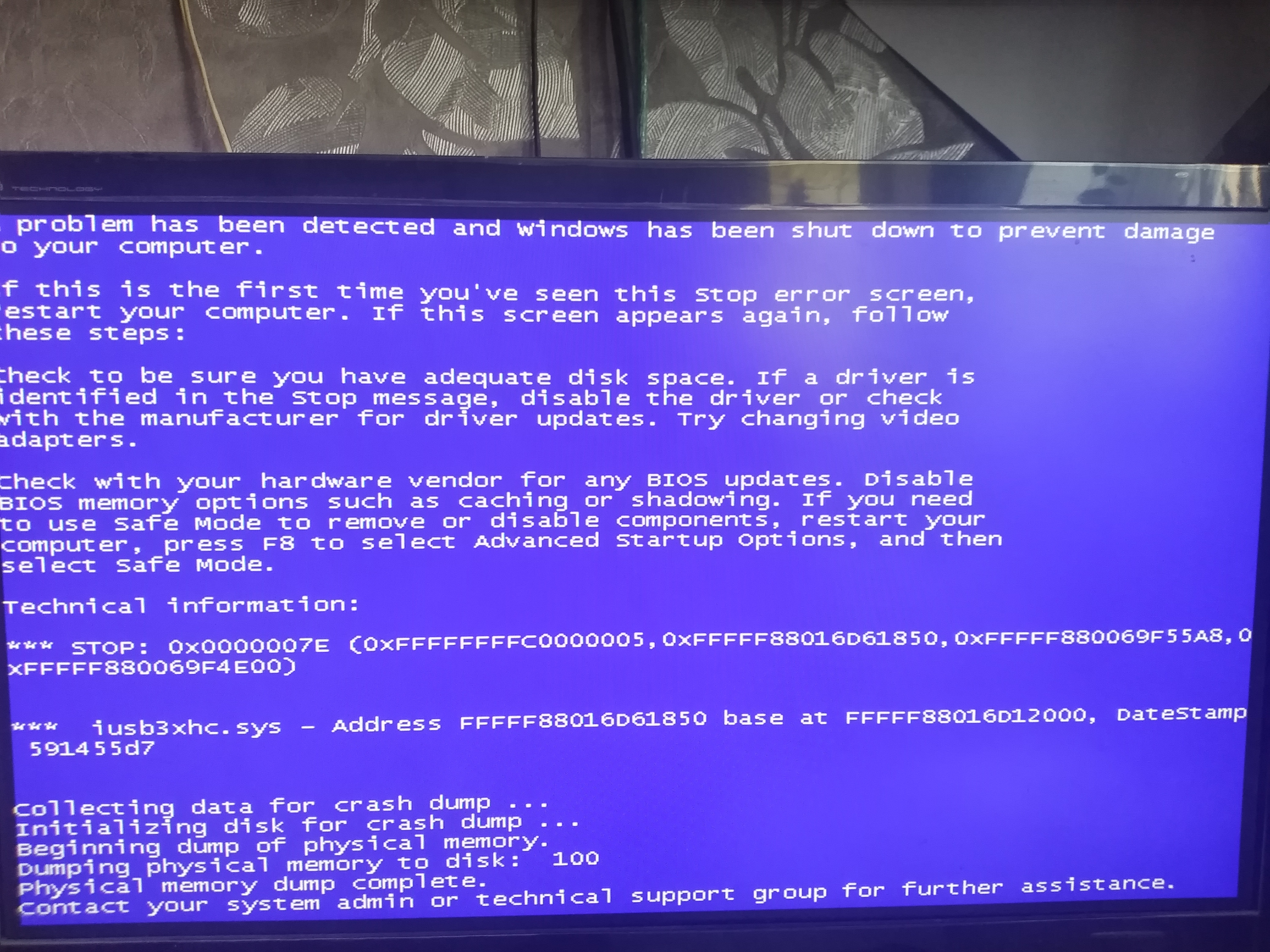 Появляется экран смерти что делать. Синий экран. Экран смерти Windows. Синий экран смерти. Синий экран смерти Windows.